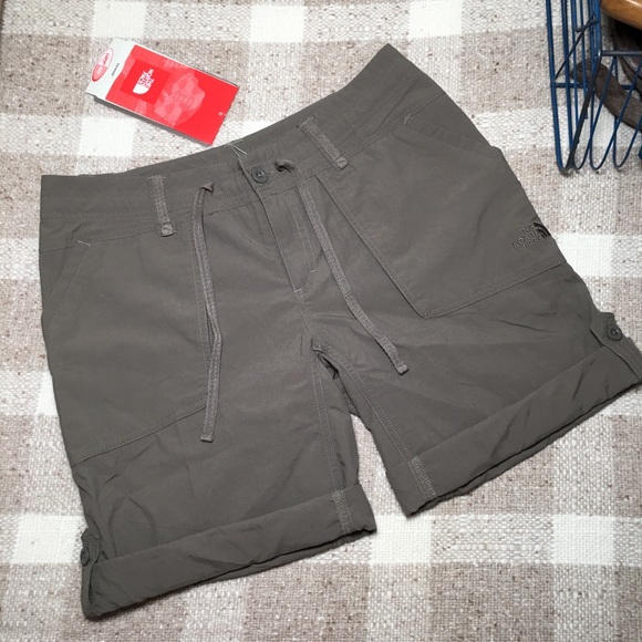 The North Face Pants - Women’s The North Face horizon sunny side shorts
